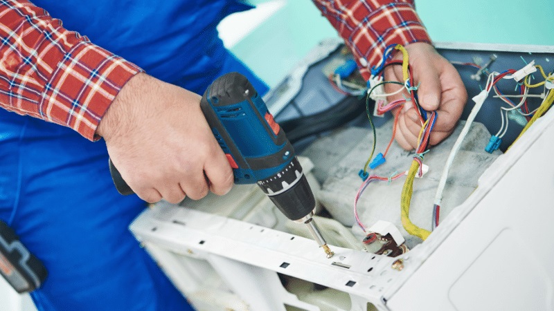 Kızılcahamam Maktek Maktek çamaşır makinesi kart tamiri – Su almama arızası orijinal parça ile giderildi. - Teknik servis örneği